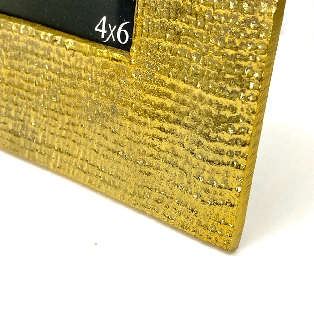 Philip Whitney Ltd. Golden Weave 4 x 6 Picture Frame